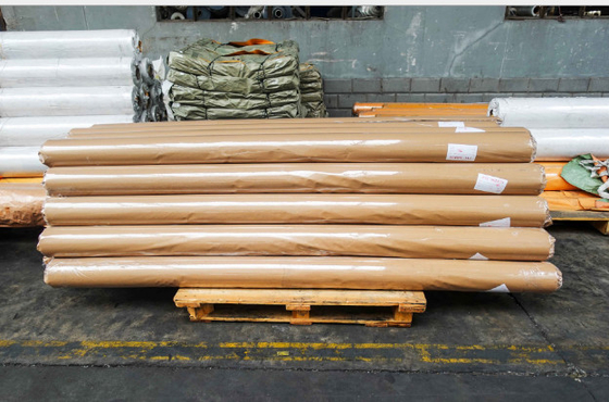 28kg Bulk Plastic Blue Film Wrap 28PHR 245cm Width For Mattress Packaging